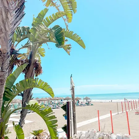 Palm Aparment Sea Views トレモリノス
