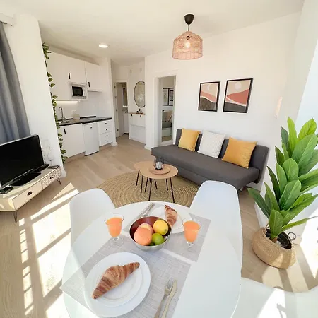 Daire Palm Aparment Sea Views