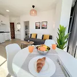 Daire Palm Aparment Sea Views Torremolinos