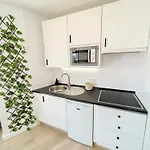 Daire Palm Aparment Sea Views