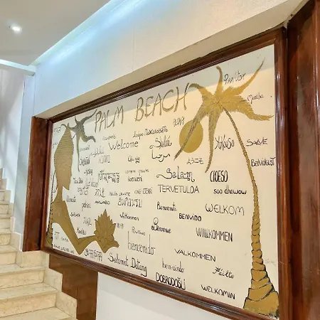 Palm Aparment Sea Views 托雷莫利诺斯